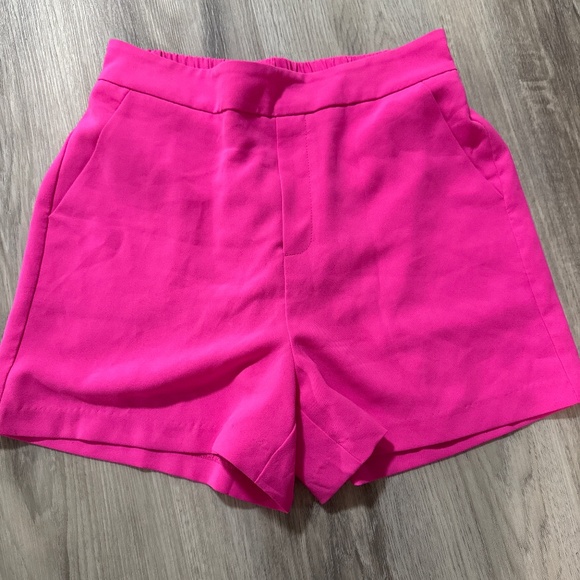 Hot pink shorts - Picture 1 of 1